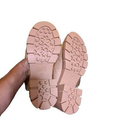 ZBY Juliet Holy Women's Tan Brushed Lug Sole Platform Ankle Combat Boots 7 - Picture 4 of 5